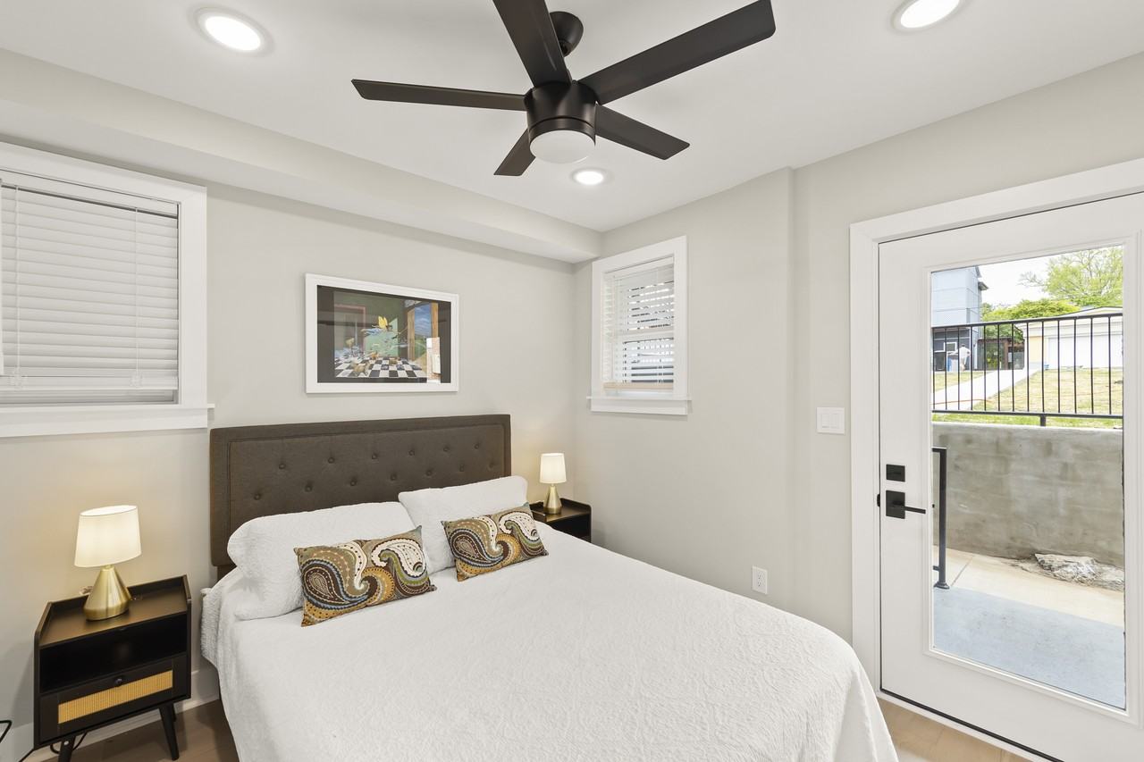 127 S Braddock St #301 - Photo 7 of 22