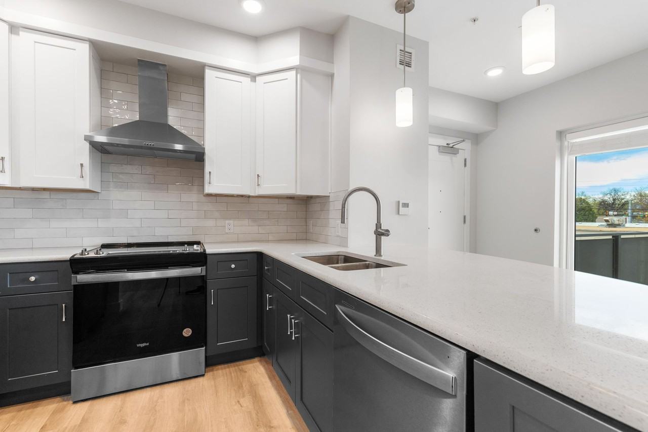 Casa Lou Cardenas - Photo 5 of 37