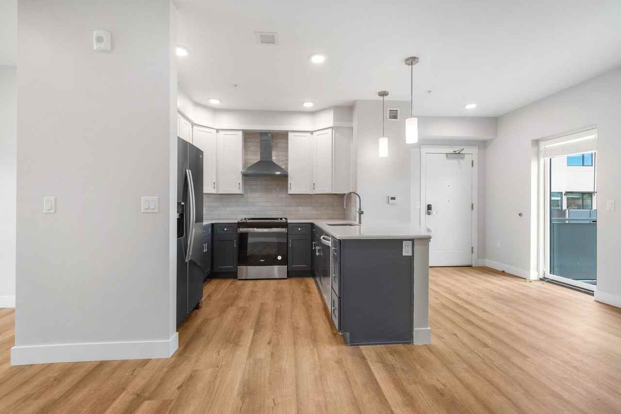 Casa Lou Cardenas - Photo 6 of 37