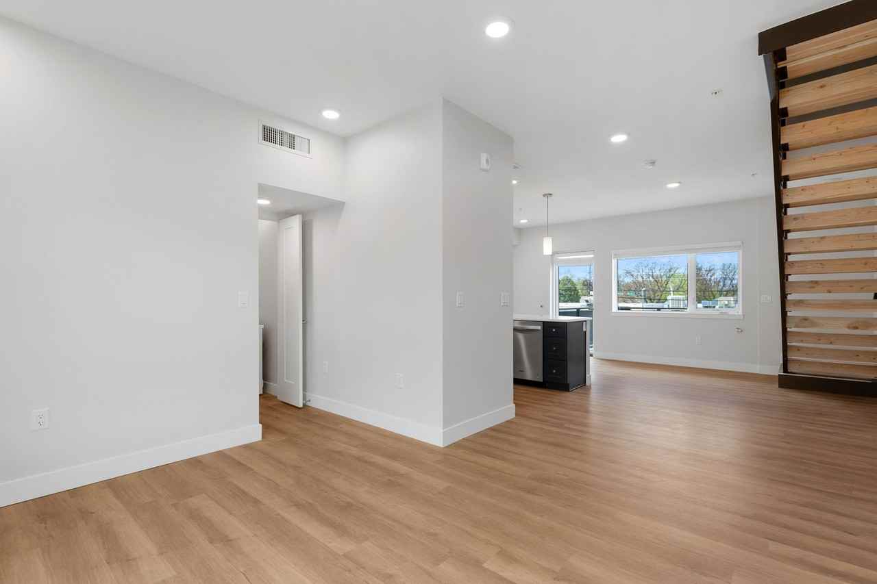 Casa Lou Cardenas - Photo 7 of 37