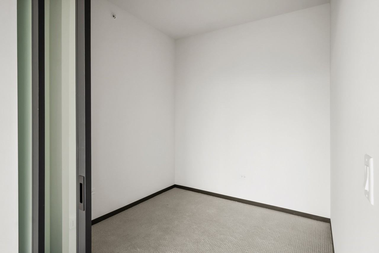 1400 W Randolph St - Photo 4 of 25