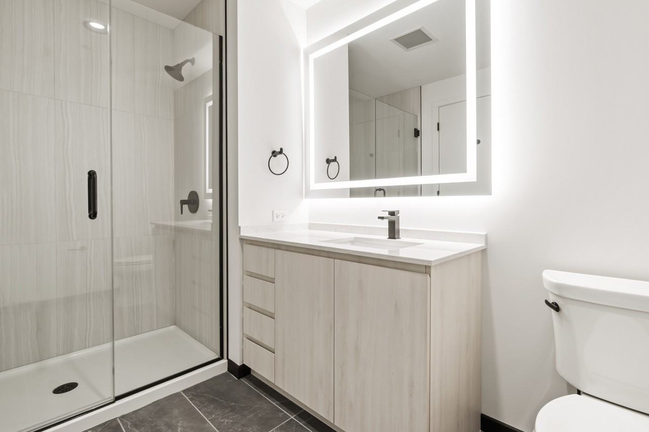 1400 W Randolph St - Photo 5 of 25