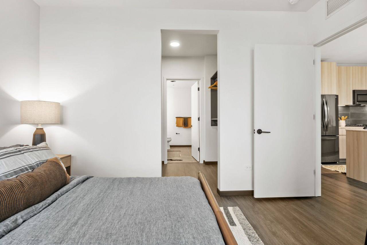 1400 W Randolph St #1-1 - Photo 7 of 28