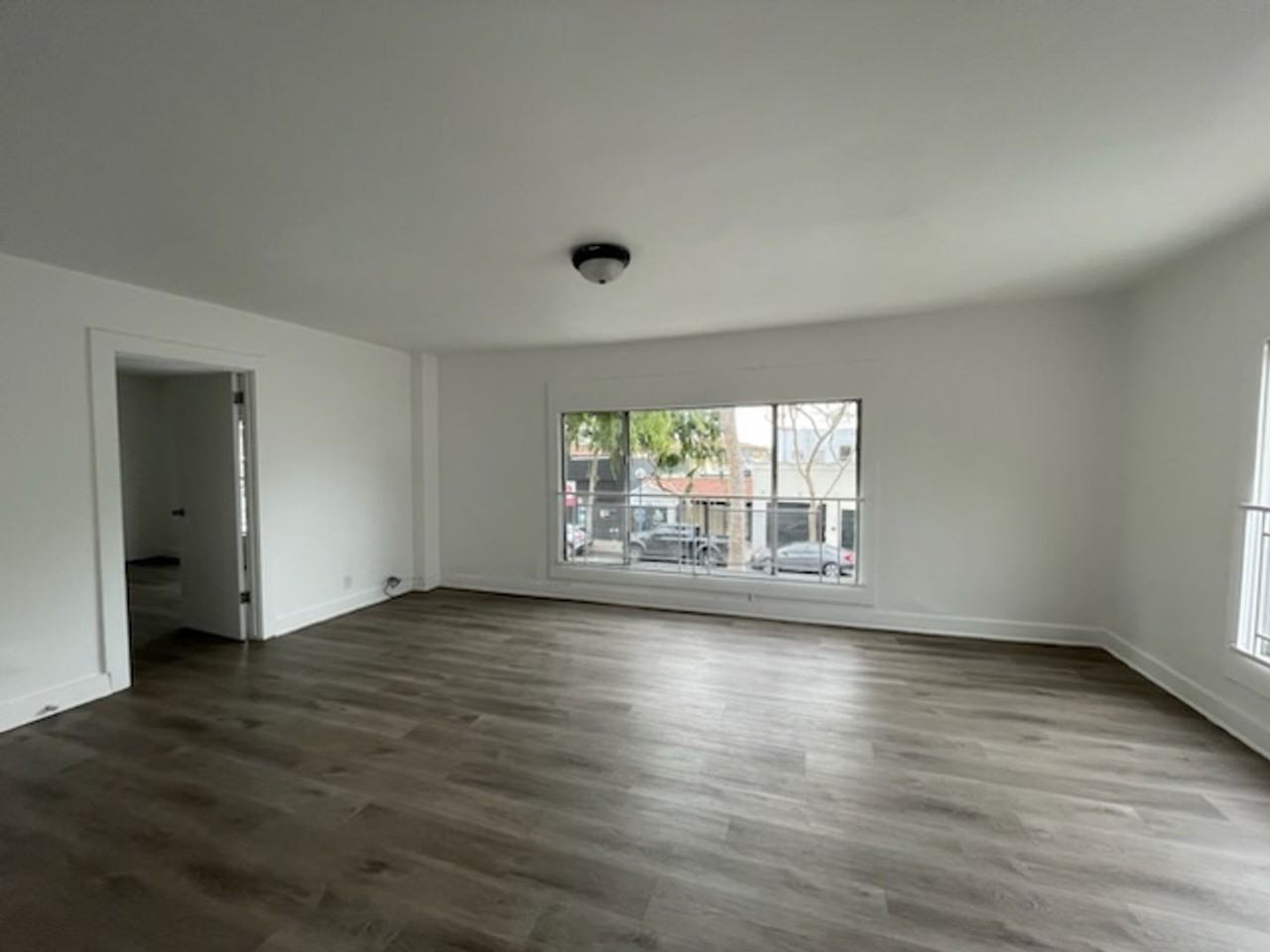 7777 Santa Monica Blvd - Photo 3 of 12