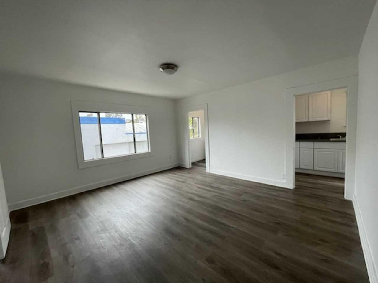 7777 Santa Monica Blvd - Photo 7 of 12