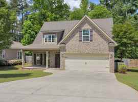 featured image of 4122 Chastain Dr