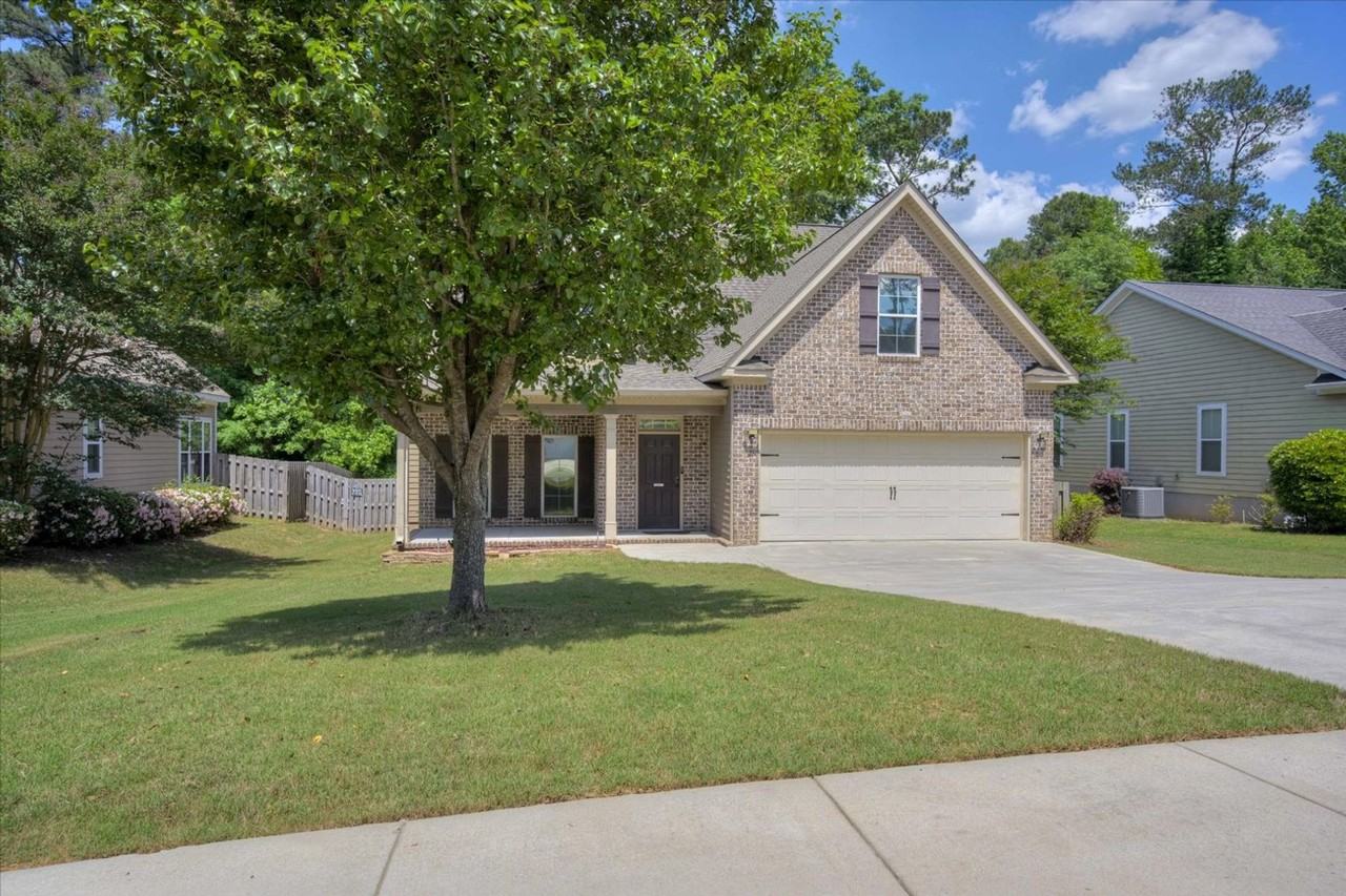 4122 Chastain Dr - Photo 2 of 39