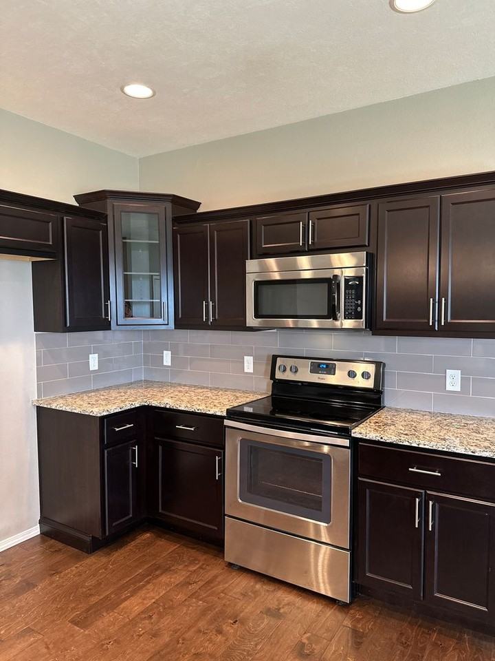 2142 N Boardwalk - Photo 3 of 20