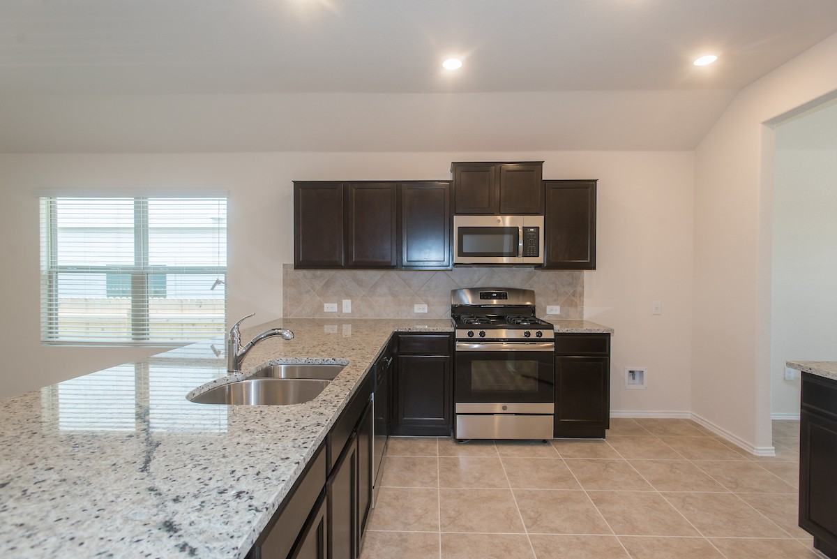 5717 Southerner Way - Photo 4 of 18
