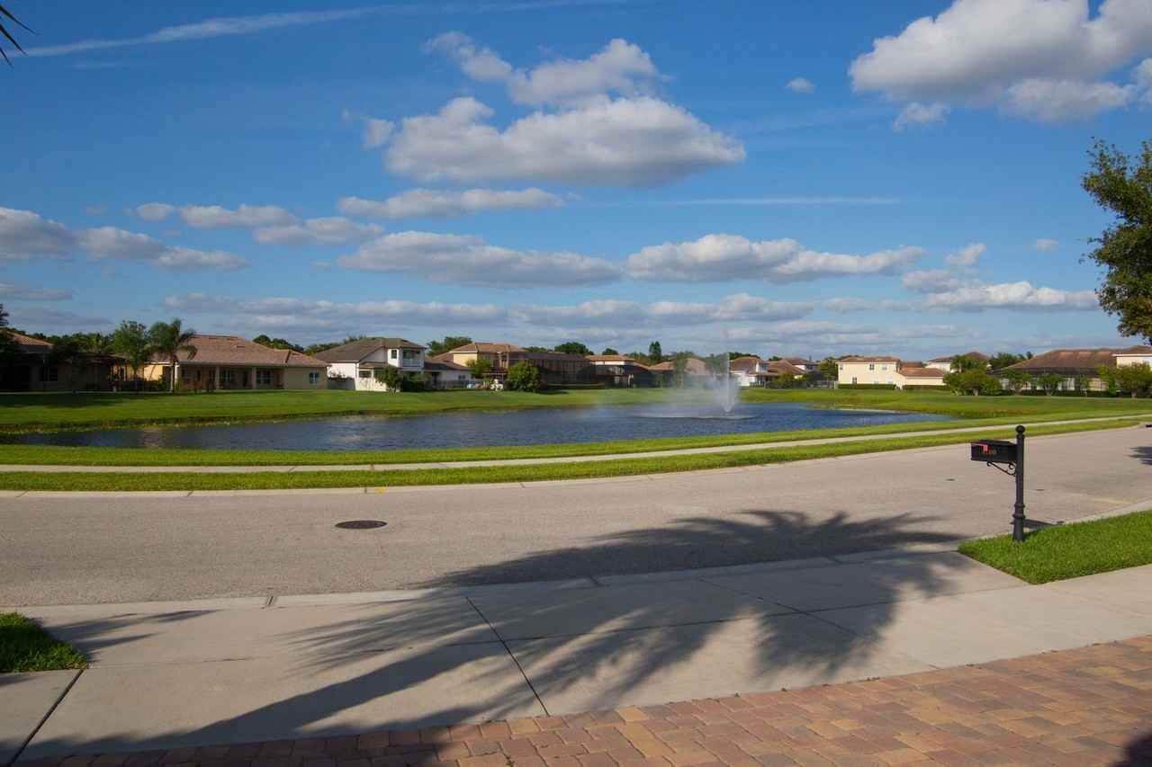 4100 Isle Vista Ave - Photo 3 of 46