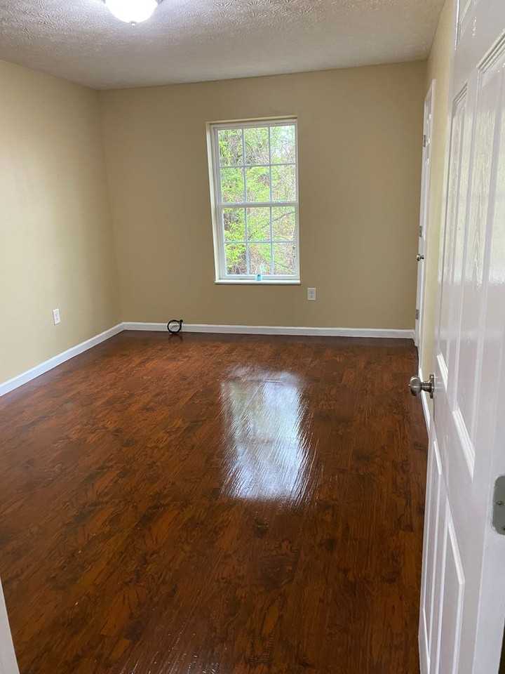 1155 Rosella Dr - Photo 6 of 10