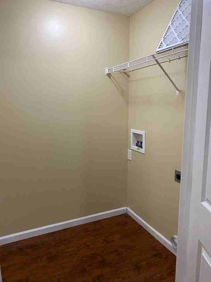 1155 Rosella Dr - Photo 7 of 10