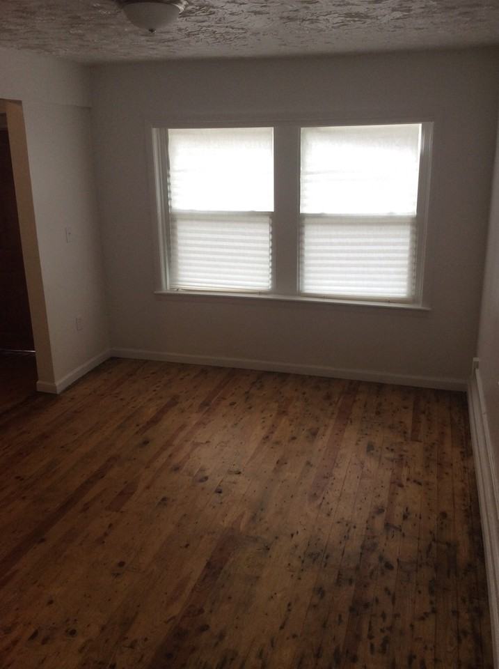 540 Wallace St #3 - Photo 6 of 11