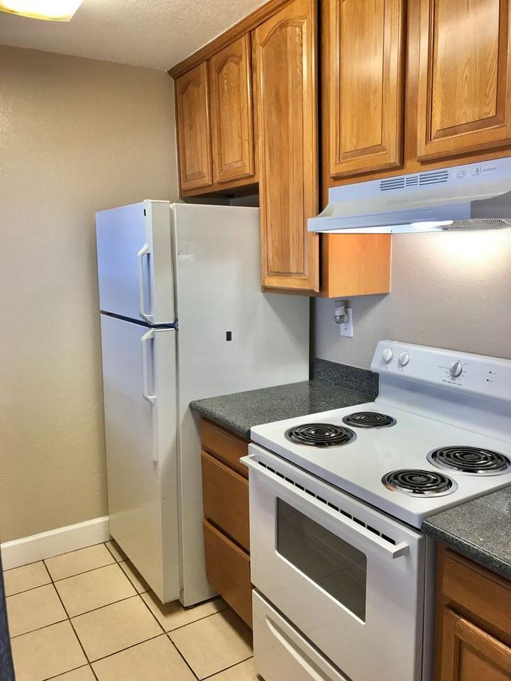 260 Industrial Pkwy #38 - Photo 6 of 12