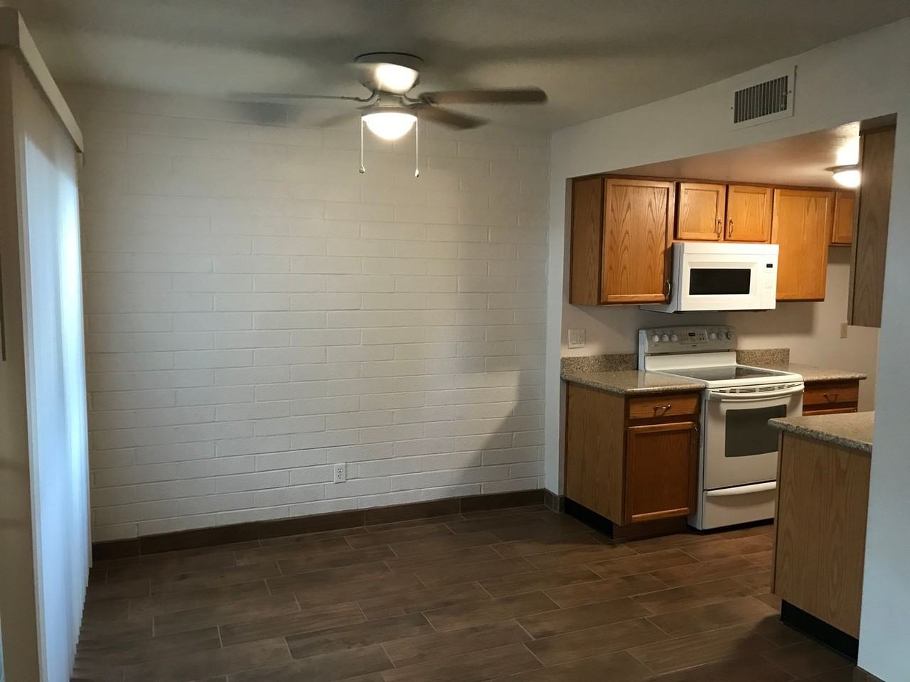 8562 E Roosevelt St - Photo 3 of 26