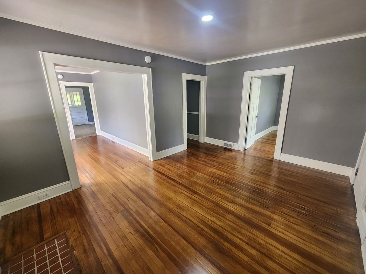 5108 Cherry St - Photo 3 of 25