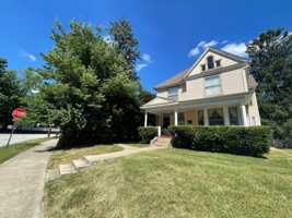 featured image of 803 Highland Ave