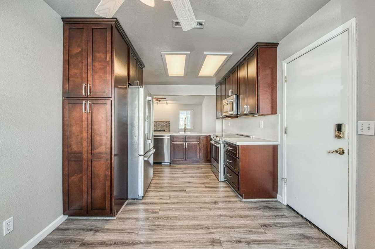 1773 E Frederick Ave - Photo 4 of 26