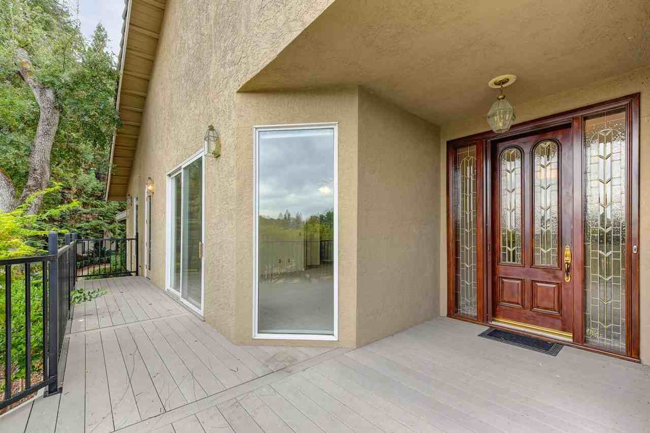 6533 Chesbro Cir - Photo 2 of 50