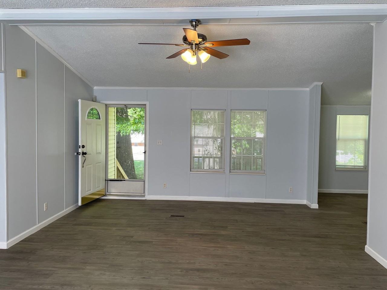 171 Yountz Rd - Photo 3 of 23