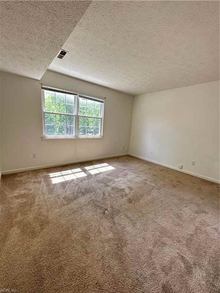 39 Cape Dorey Dr - Photo 7 of 12