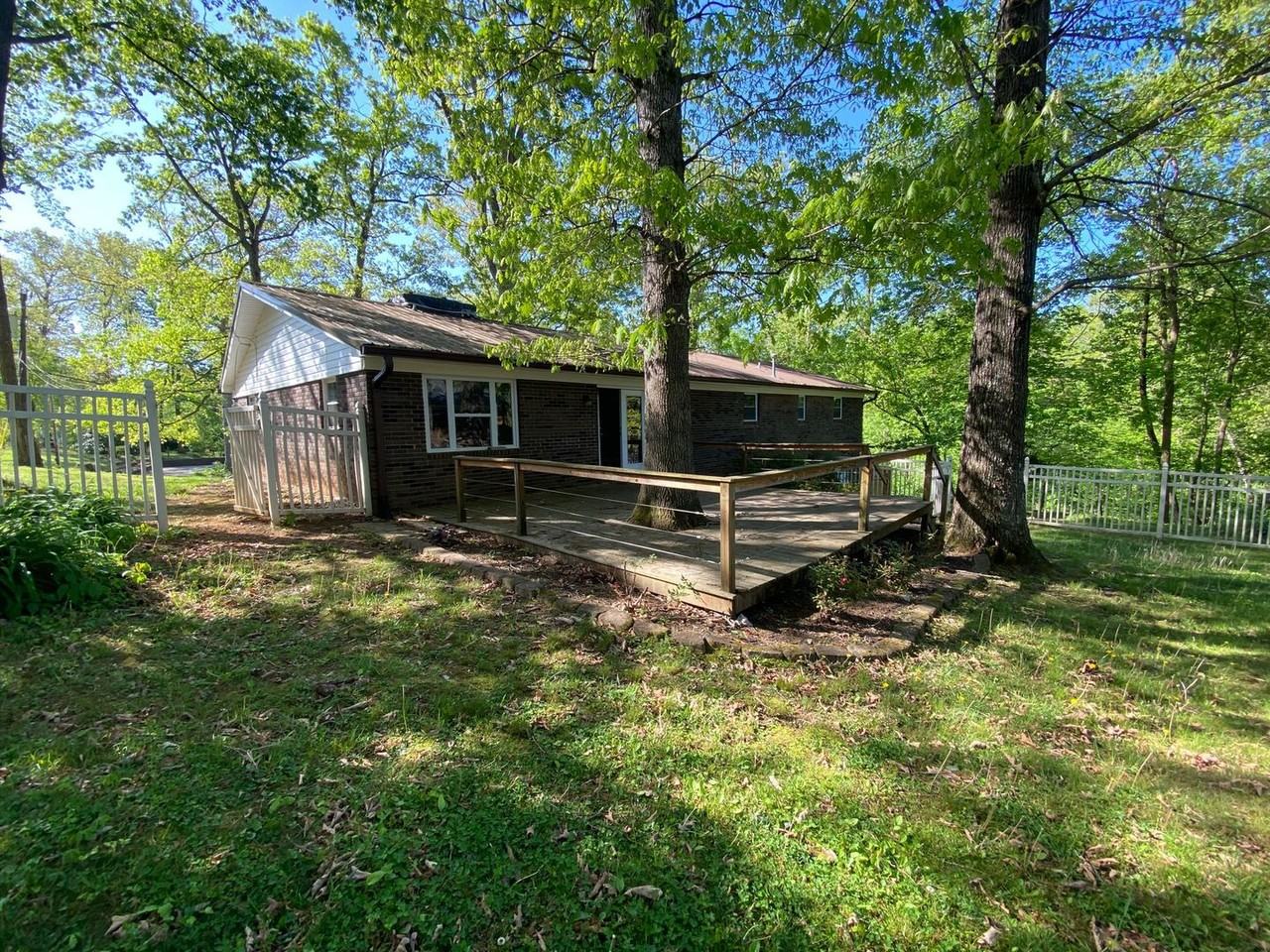 6222 Silver Fox Trl - Photo 3 of 25