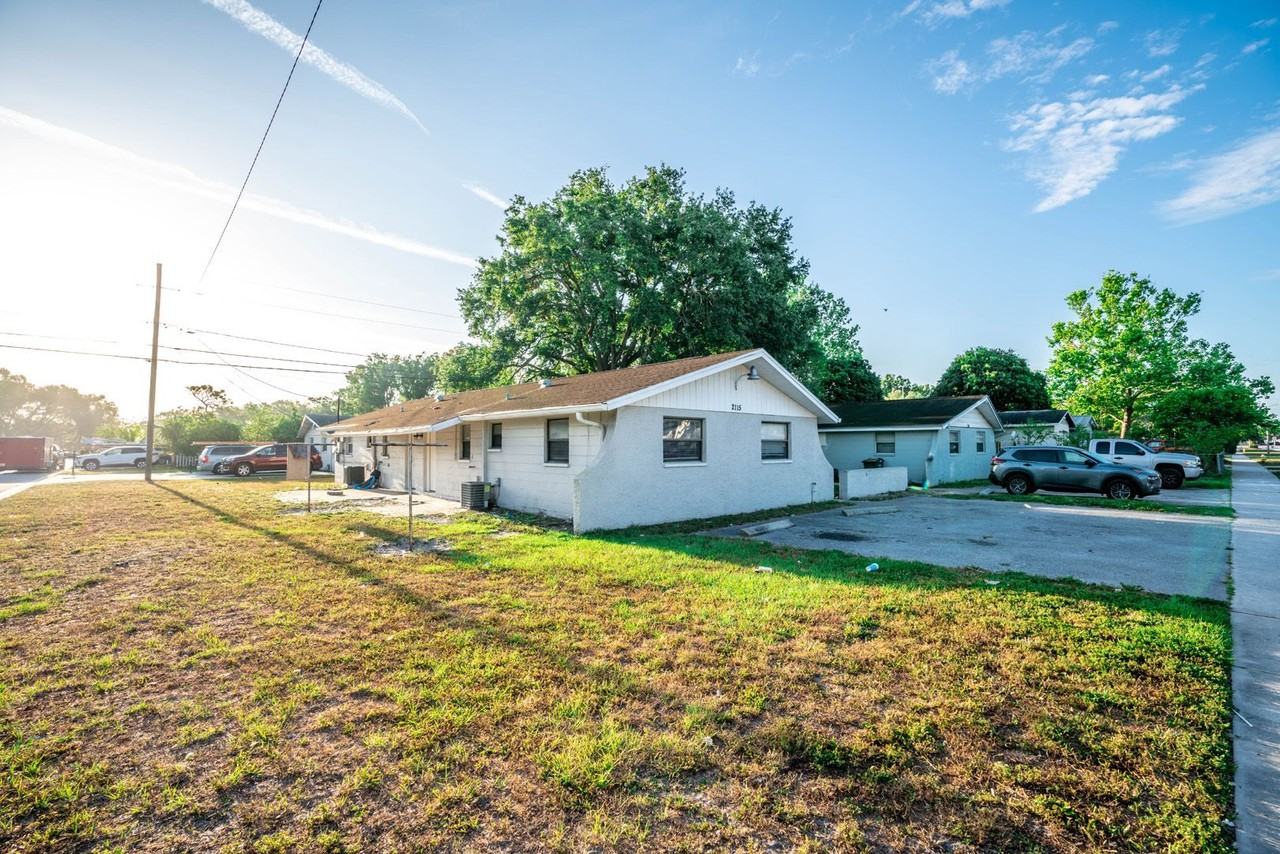 2115 Coral Way Largo, FL 33771 - Photo 2 of 19