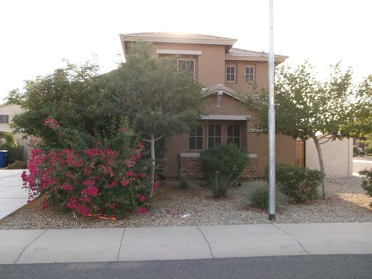 16442 N 152nd Ln - Photo 3 of 7