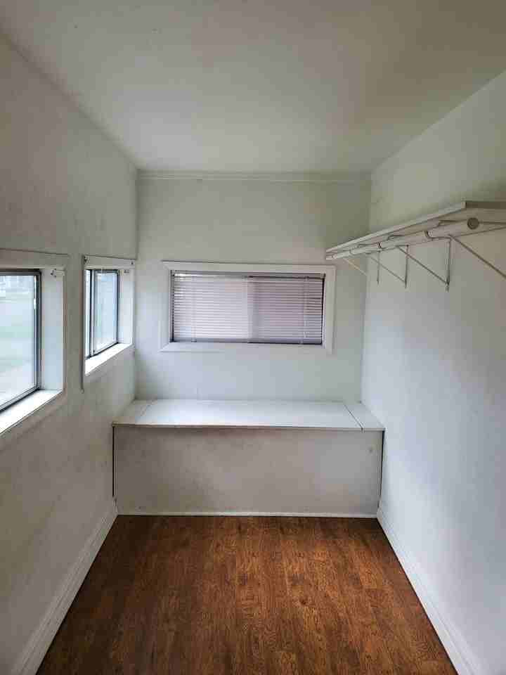 2904 N Ash St - Photo 2 of 13