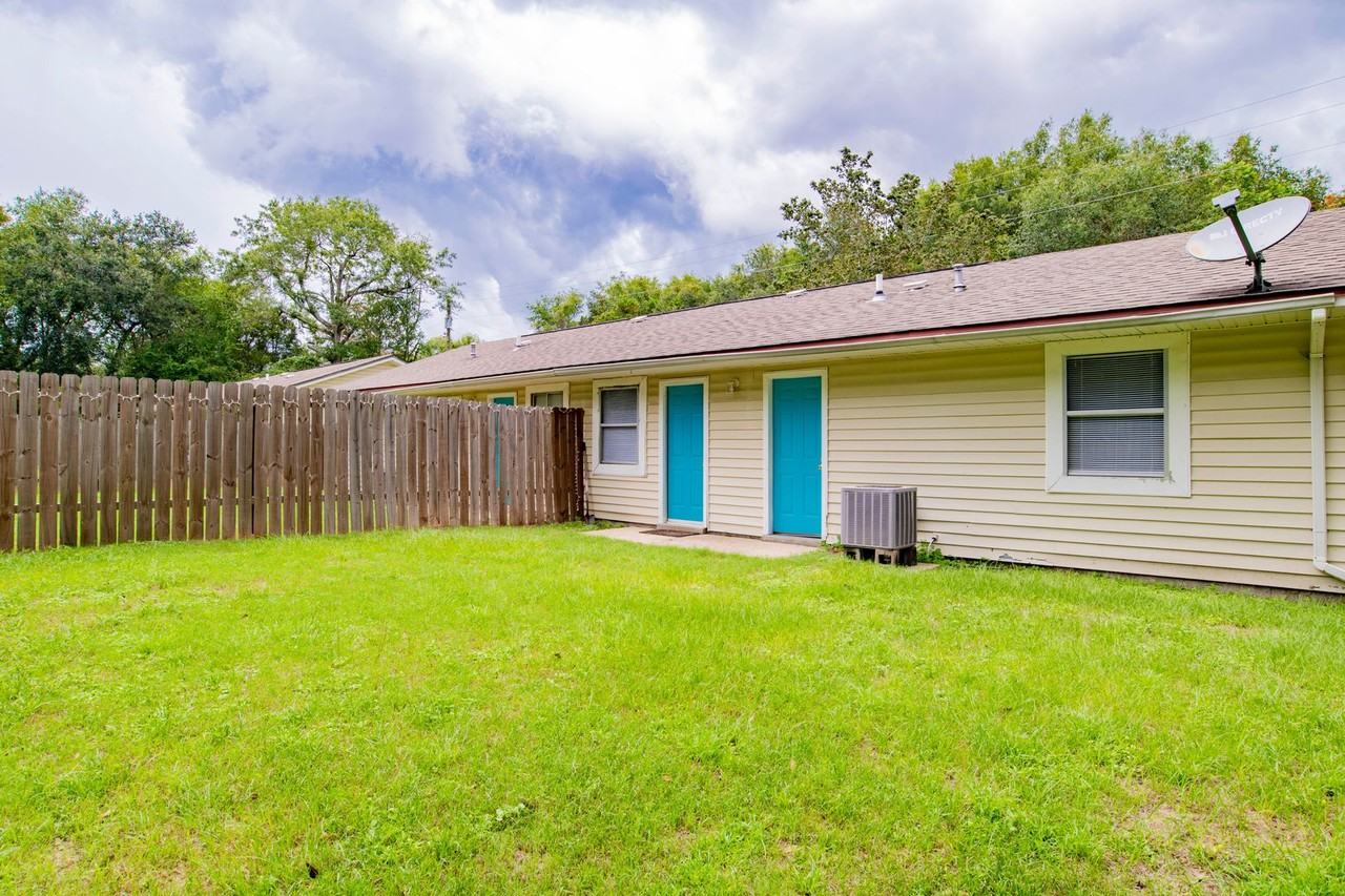 2345 Langston St - Photo 7 of 9