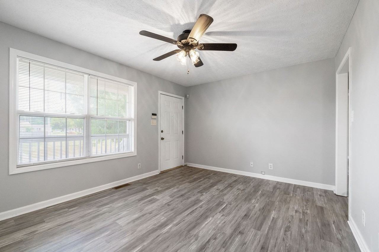 339 Pioneer Drive - Photo 6 of 25