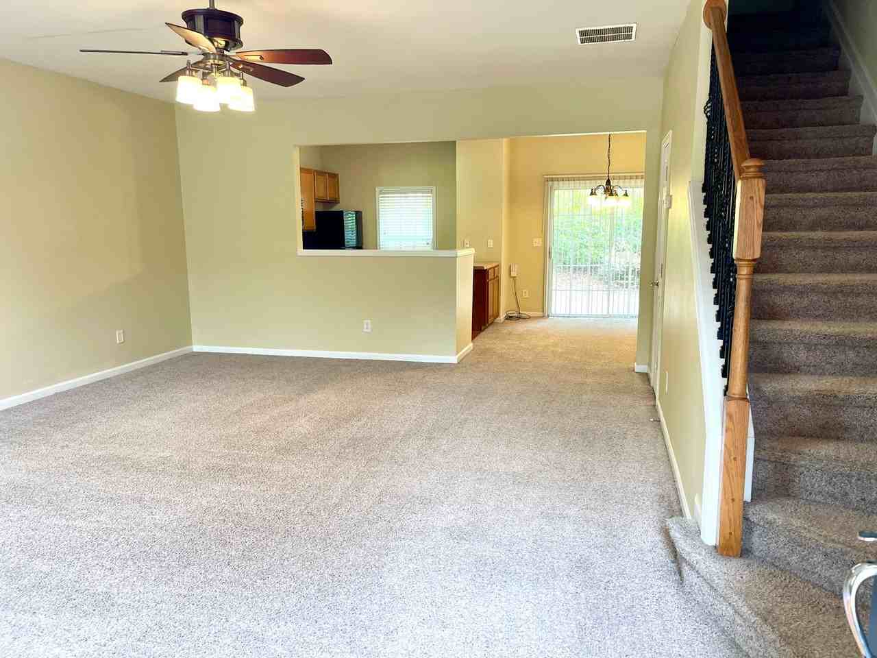 2813 Deerwood Ln Sw - Photo 2 of 22