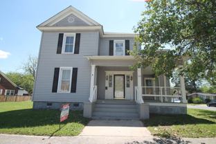 504 E Black St - Photo 1 of 1