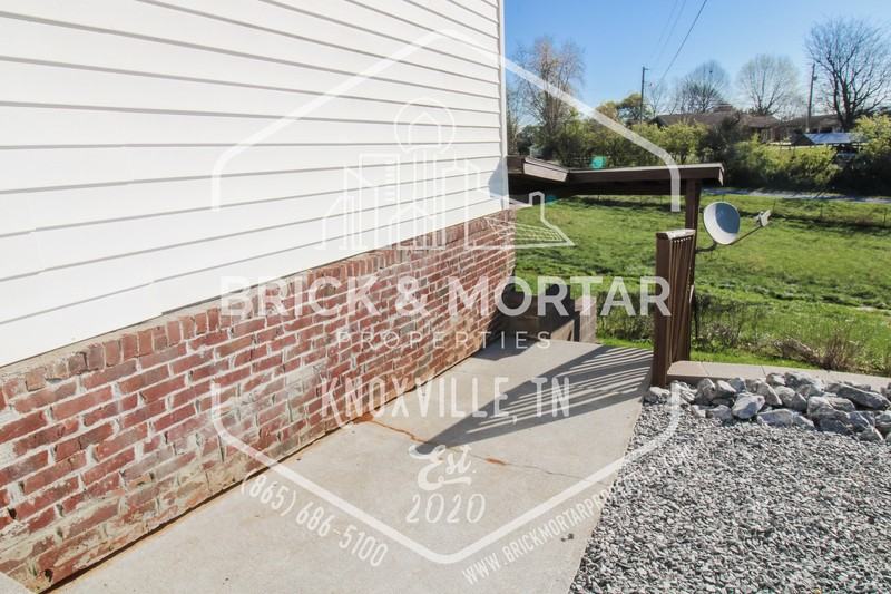 1731 Lively Rd - Photo 3 of 33