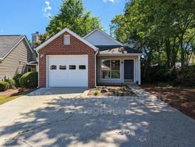 1307 Yorkshire Ln - Photo 1 of 1