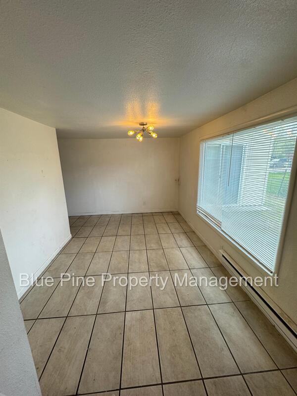 3551 Jason Ave #1 - Photo 2 of 10