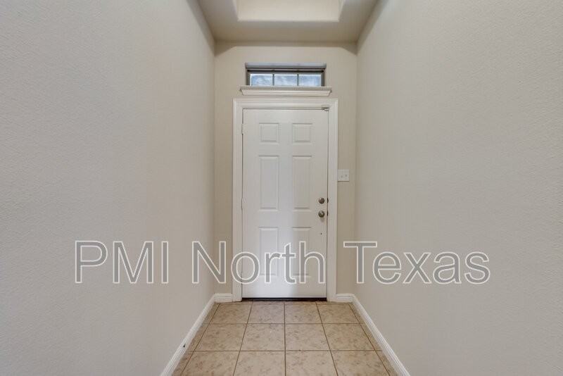 2404 Sun Creek Dr - Photo 5 of 22