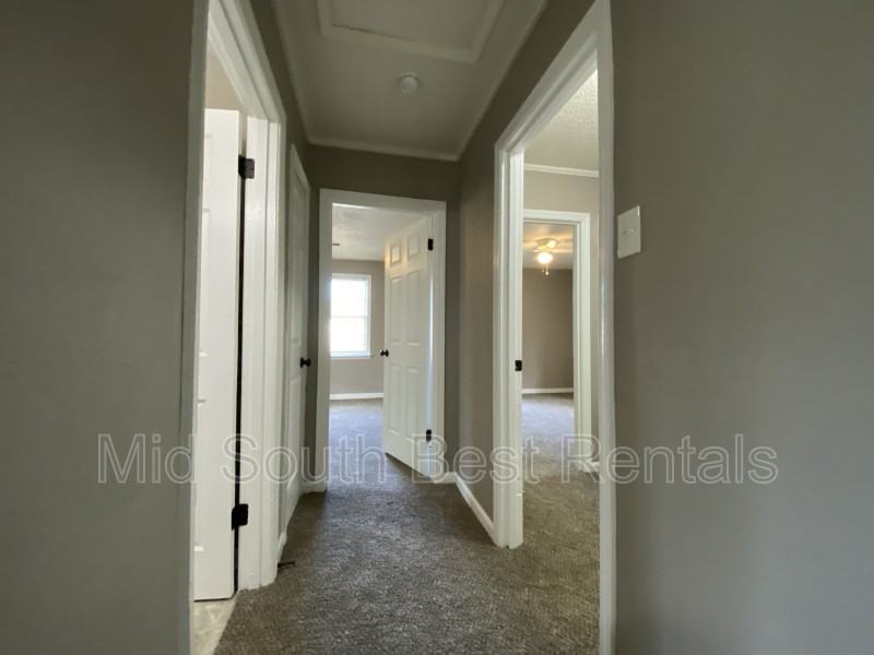 1863 Farrington St - Photo 7 of 8