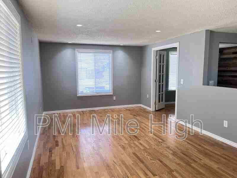 6201 W 95th Ave - Photo 3 of 22