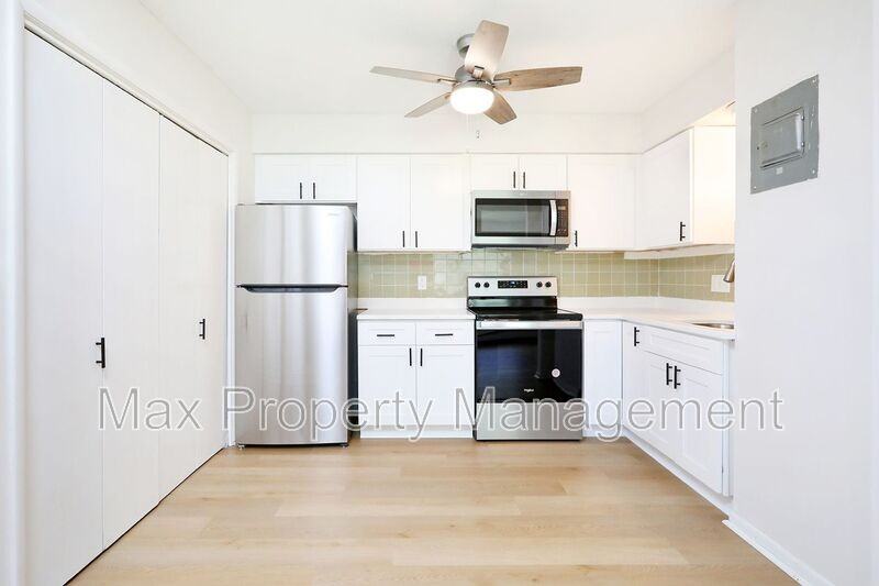 500 Laurel St #2 - Photo 3 of 20