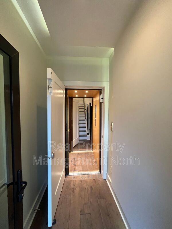111 Birch St - Photo 4 of 50