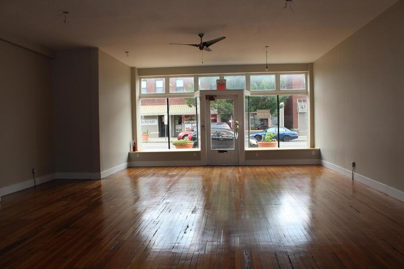 3606 Bates St - Photo 2 of 6