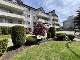 featured image of 2526 Lakeview Crescent #304