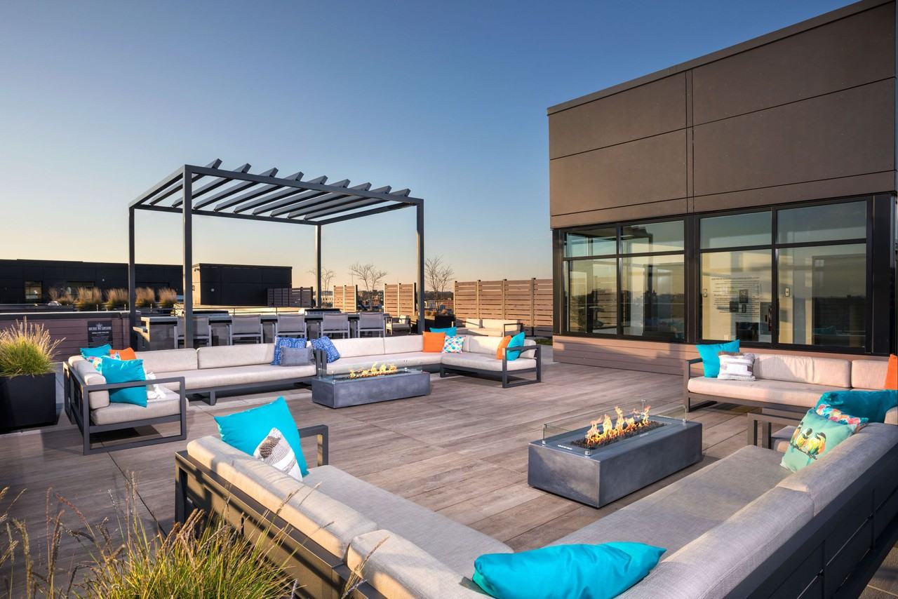 Arcade Sunshine - Photo 2 of 50