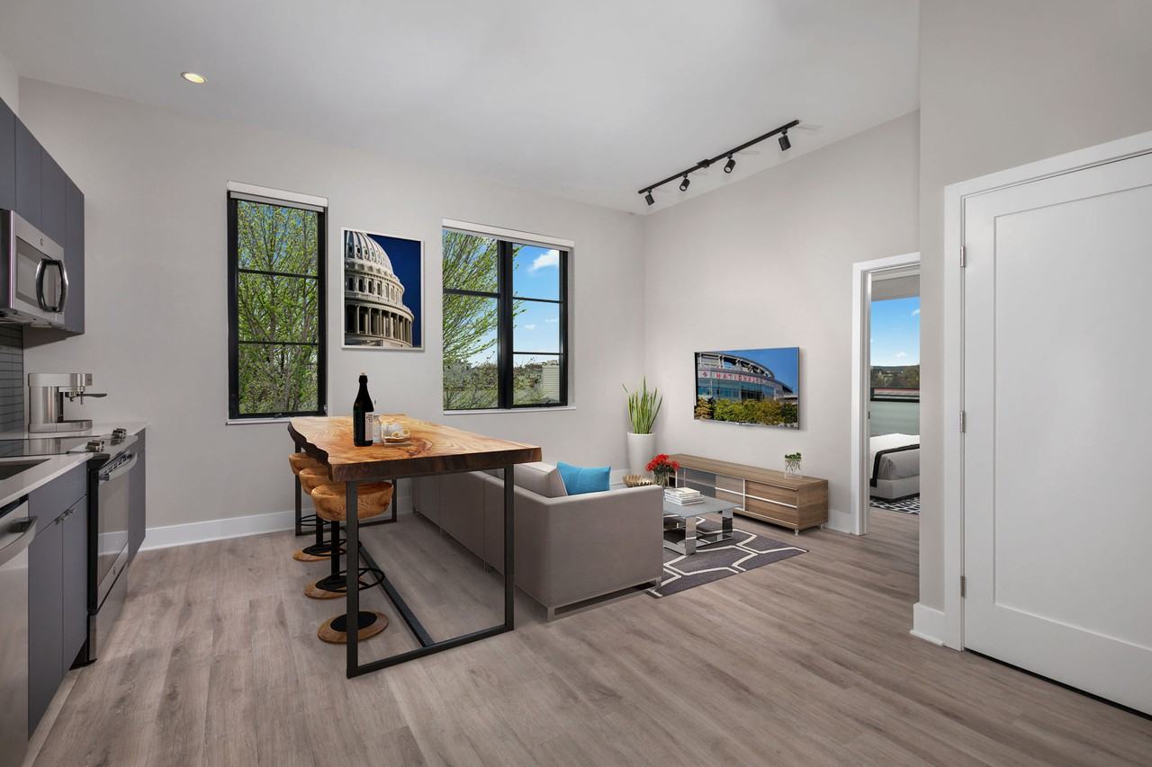 Arcade Sunshine - Photo 6 of 50