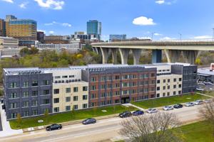 featured image of 908 Oliver Hill Way