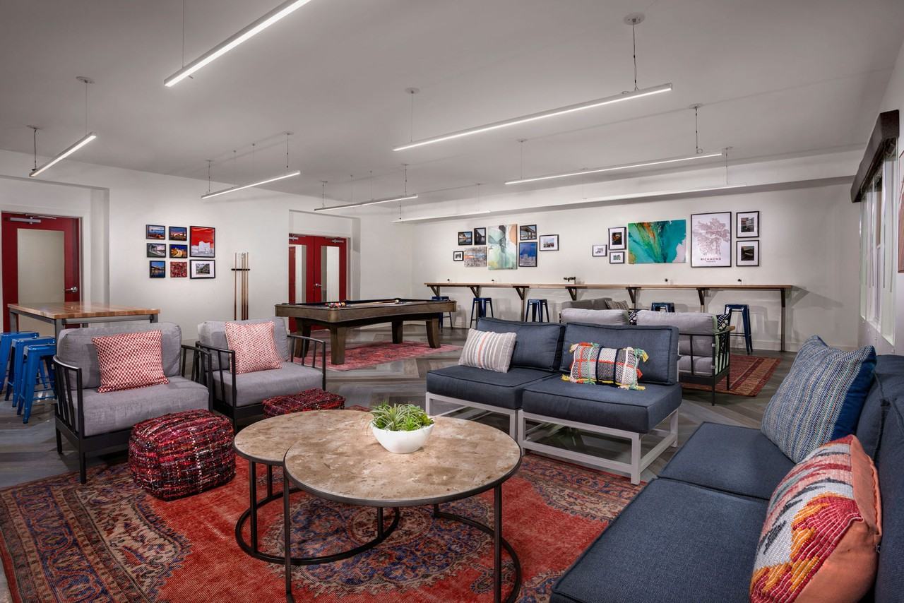 The Oliver - Photo 3 of 32