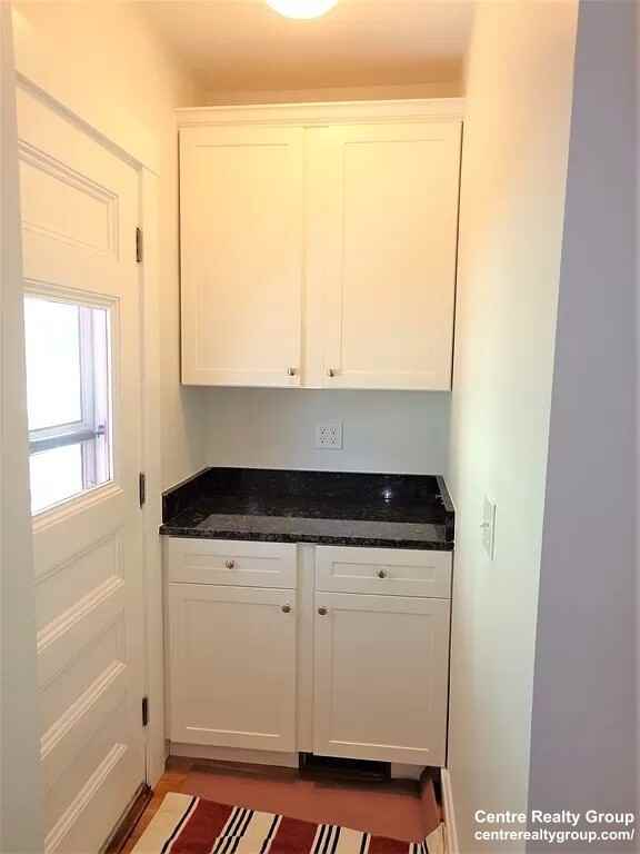 79 Washington Ave #1 - Photo 2 of 12