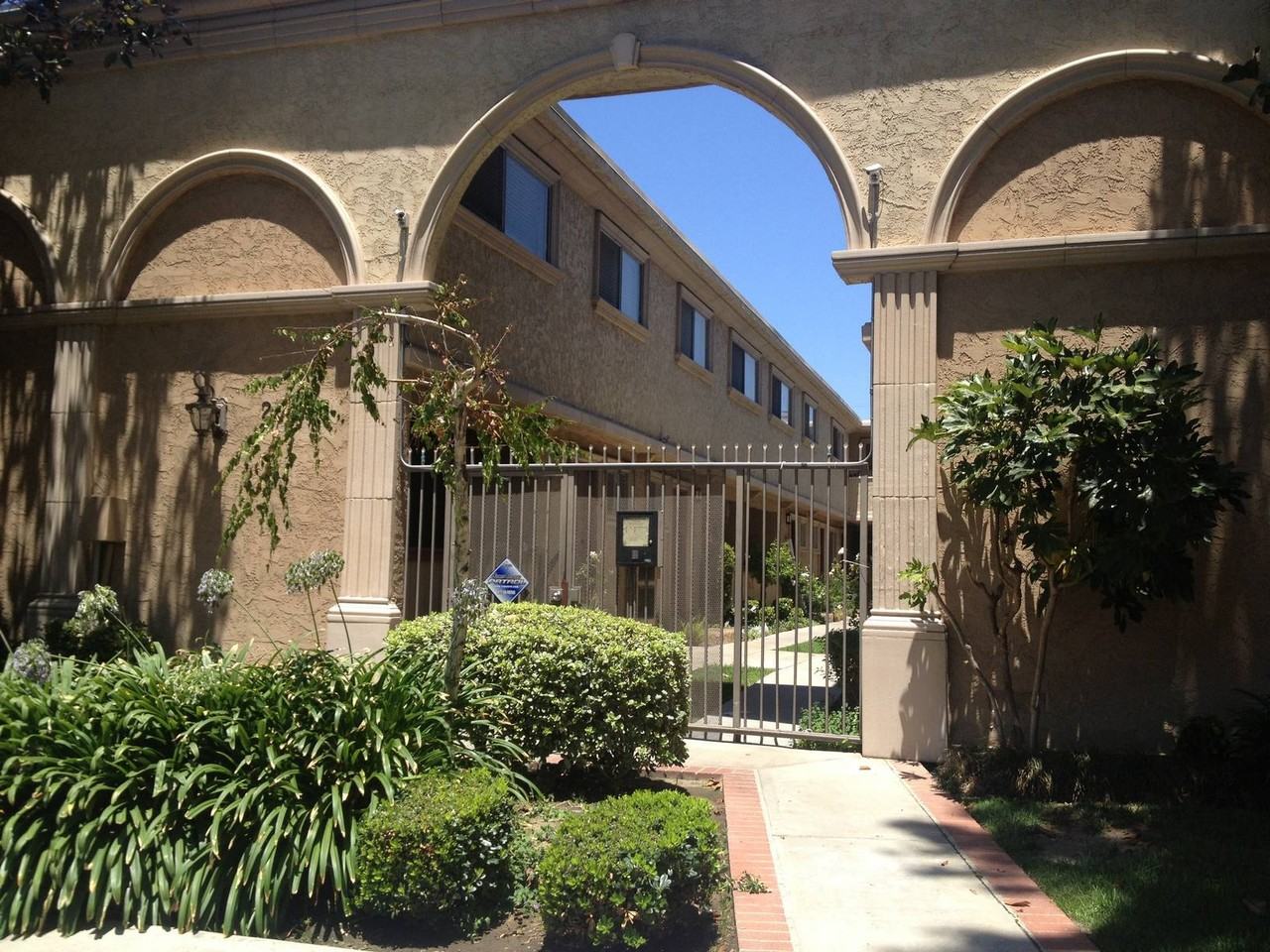 COHASSET STREET CONDOS - Cohasset St, Los Angeles, CA 91306 - Apartment ...