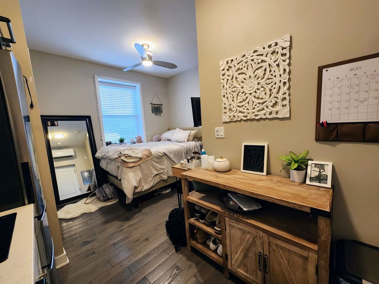 1409 W Diversey Pkwy #102 - Photo 2 of 22